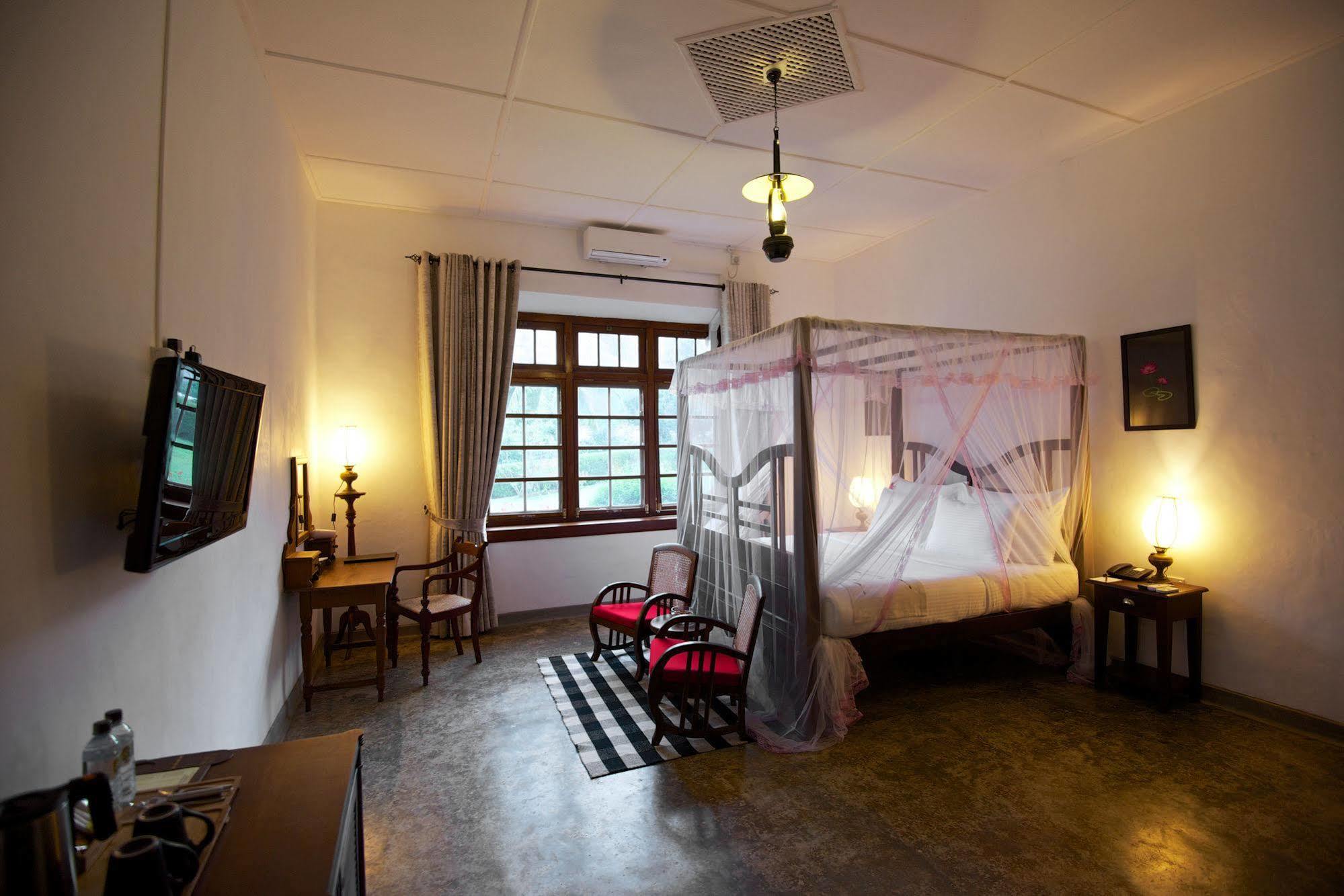 Mountbatten Bungalow- Thema Collection Kandy Luaran gambar