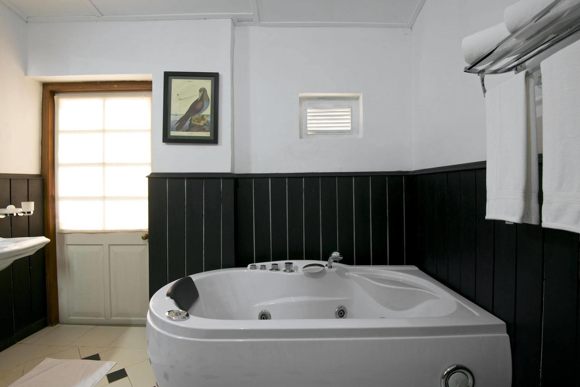 Mountbatten Bungalow- Thema Collection Kandy Luaran gambar