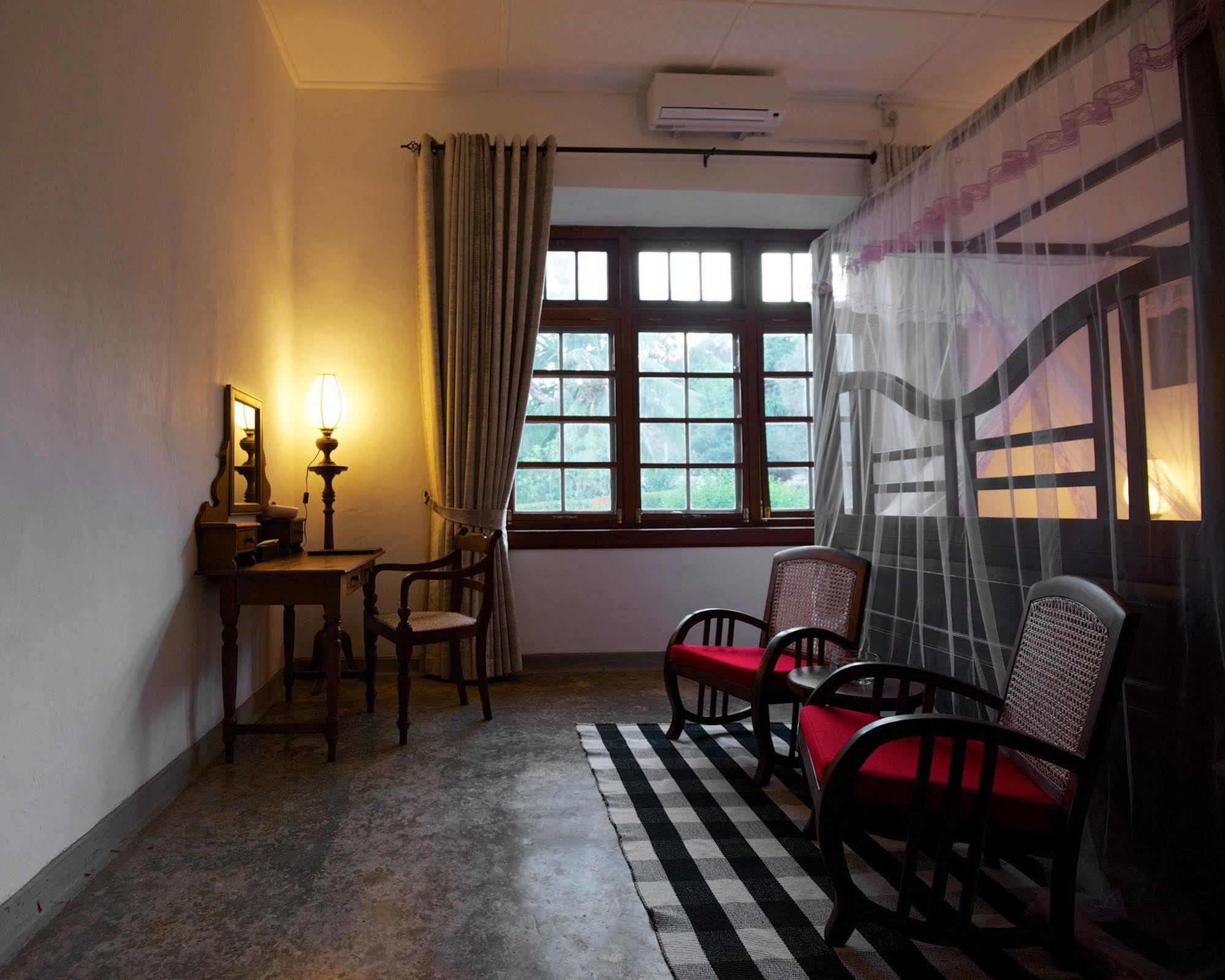 Mountbatten Bungalow- Thema Collection Kandy Luaran gambar
