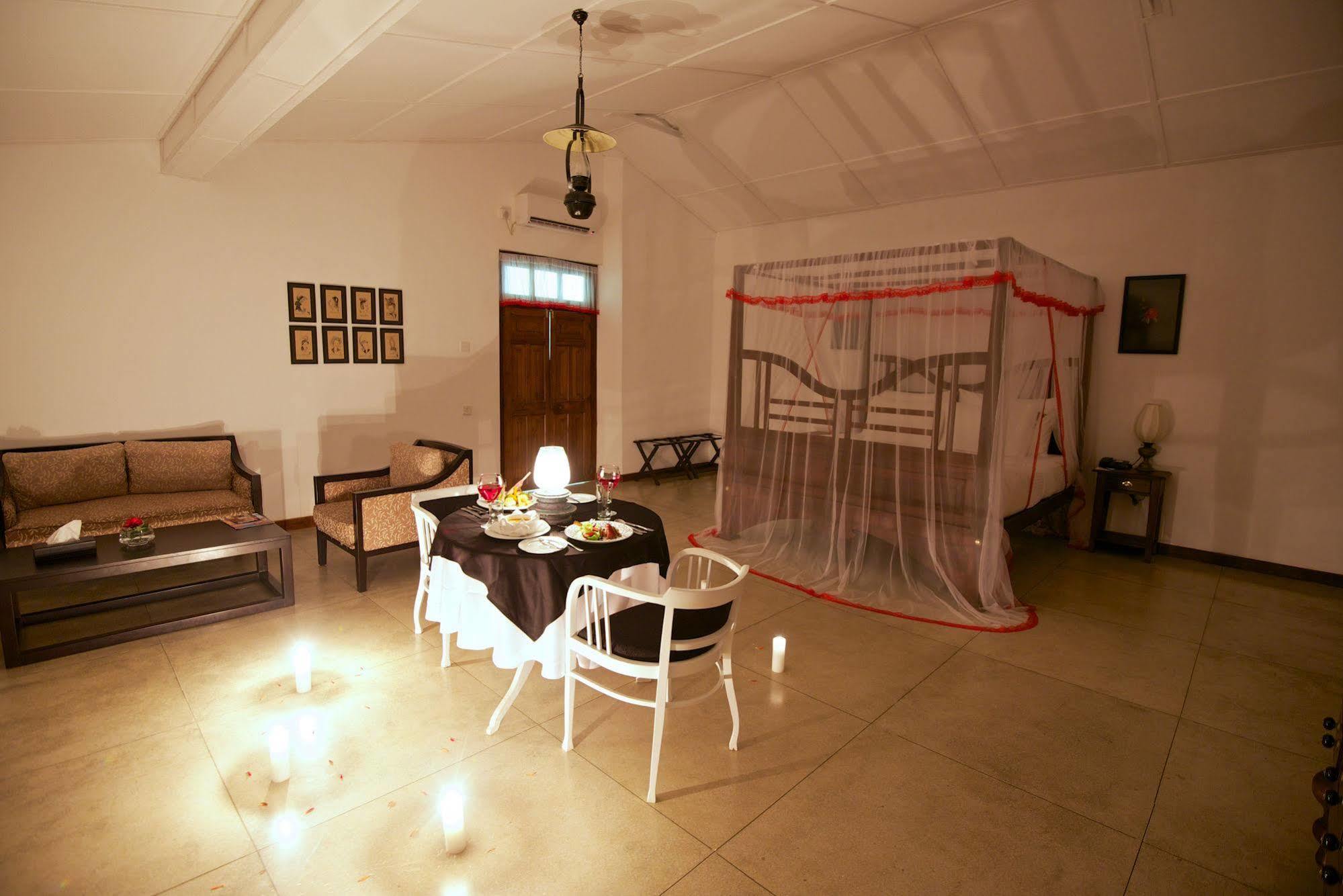 Mountbatten Bungalow- Thema Collection Kandy Luaran gambar