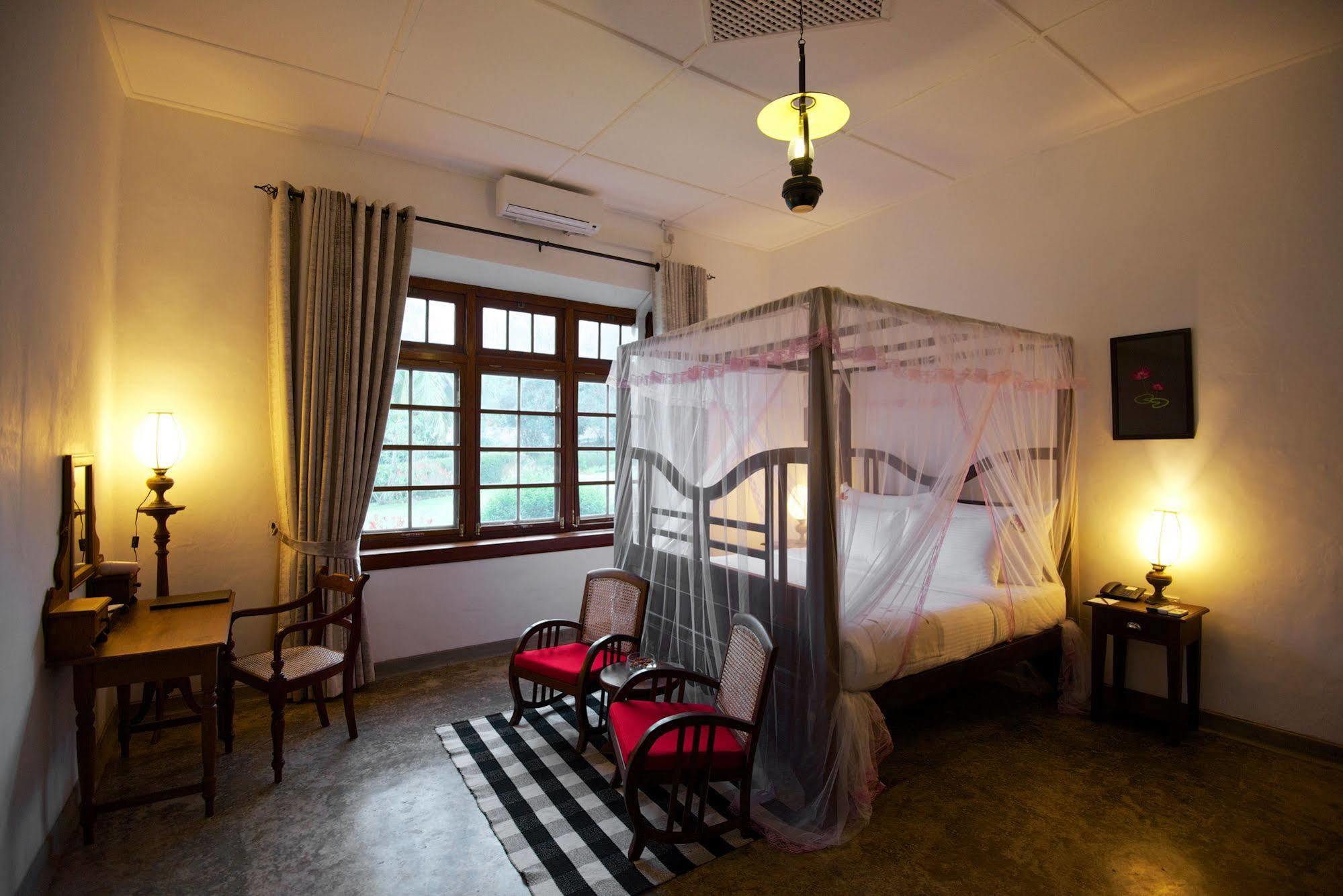 Mountbatten Bungalow- Thema Collection Kandy Luaran gambar